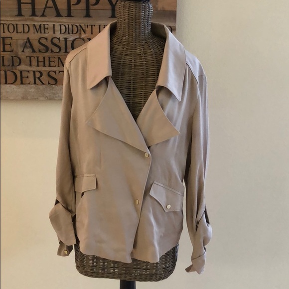 Ann Taylor Asymmetrical Tan Jacket M - Picture 3 of 7